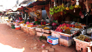 Phsa Leu  プサールー市場　現地語で市場「Phsa」上「Leu」の風景